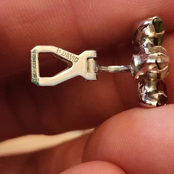 B. David Vintage Clip Earrings, Costure Jewelry, Rhinestones - Picture 3 of 4